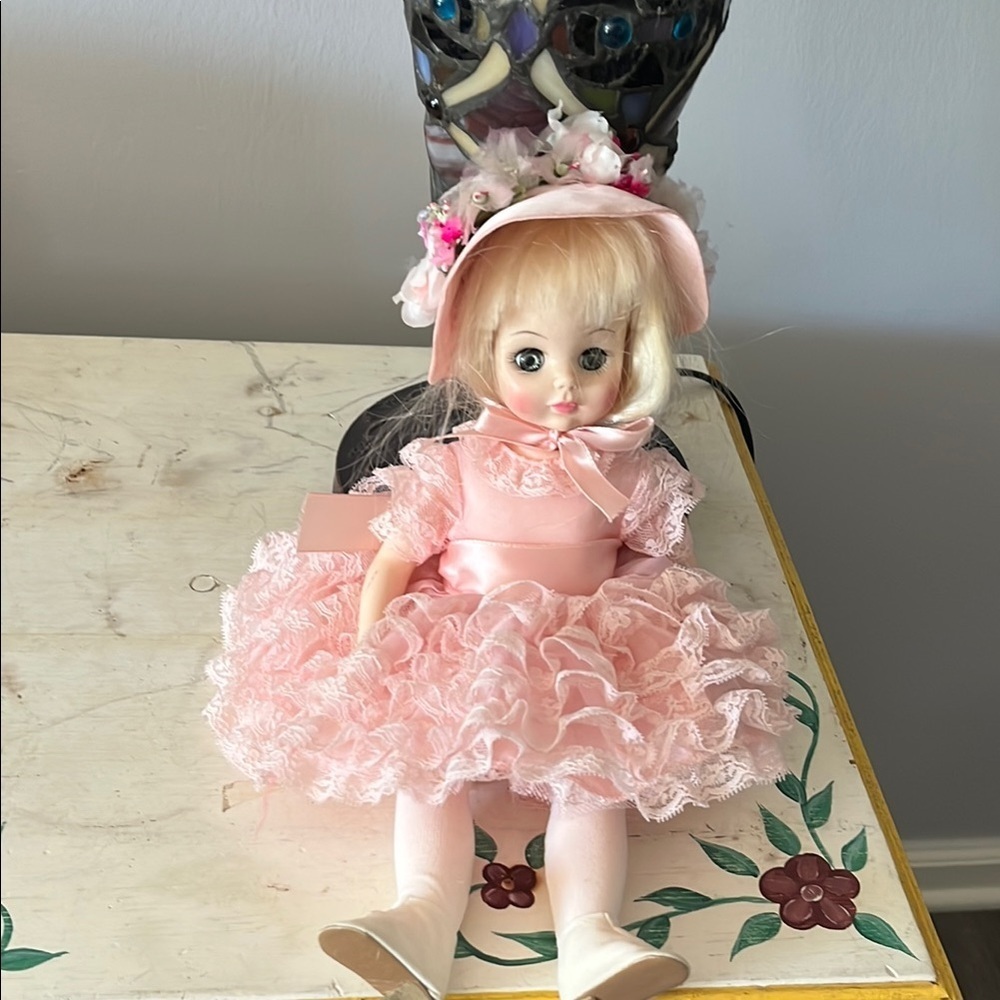 Vintage madam Alexander doll!